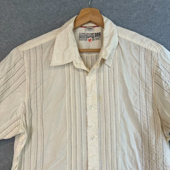 Guess Men M Pleated Button Down Short Sleeve Creamy Stripe - Picture 3 of 13